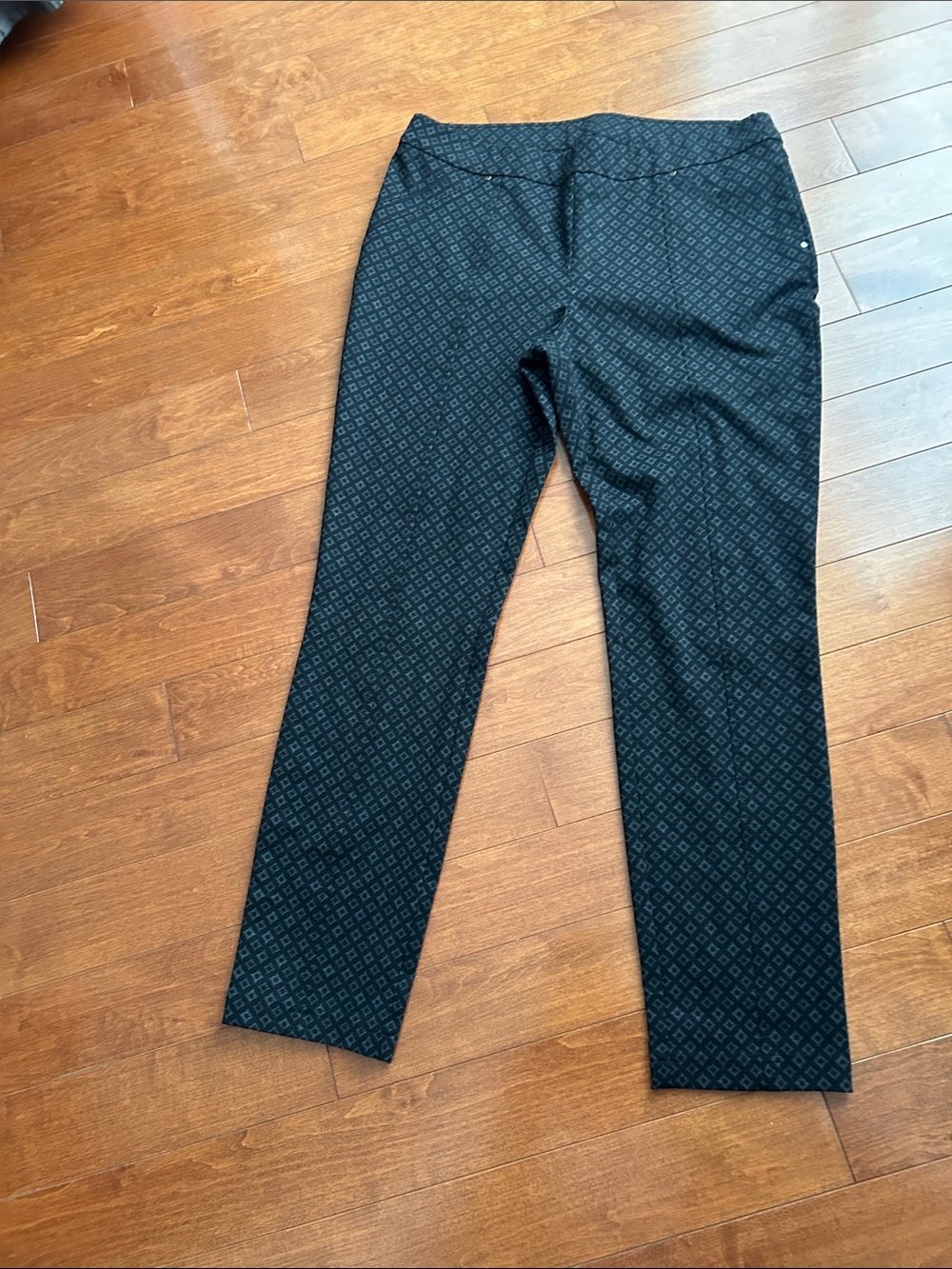 CHARLIE B Black Geometric Straight-Leg Pants